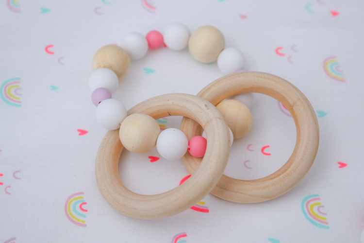 Silicone Baby Teether: A Safe and Soothing Solution for Teething Babies 1
