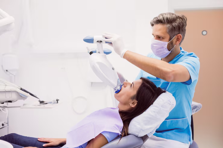 Affordable Cosmetic Dental Care That Focuses on Natural Results teeth whitening